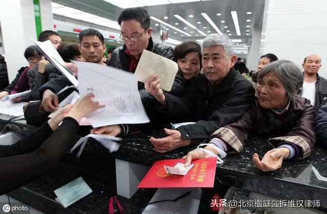 已被判非法強拆,被拆除人卻沒拿到1分錢補償,這是怎麼回事?