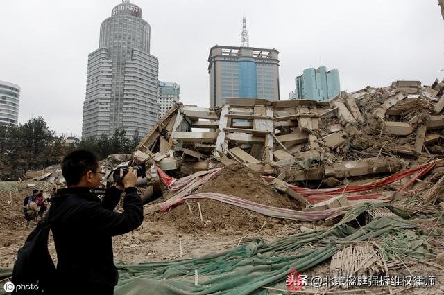 拆違建與拆除合法建築，補償有多大差距？