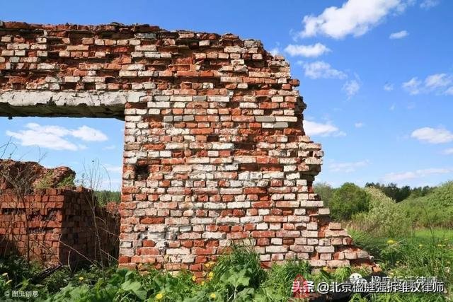 因為是違章建築,拆除就不該給補償嗎?